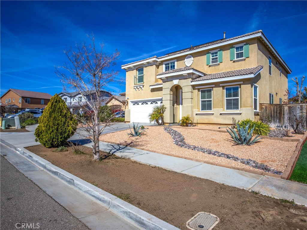 main property photo 4