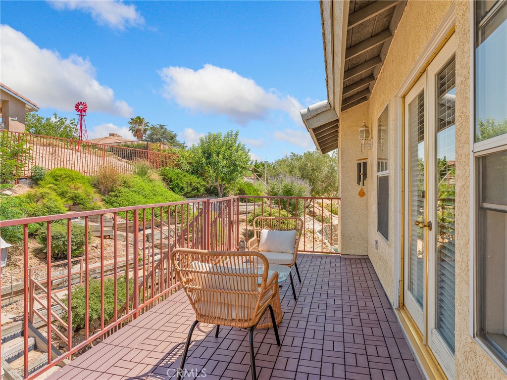 main property photo 50