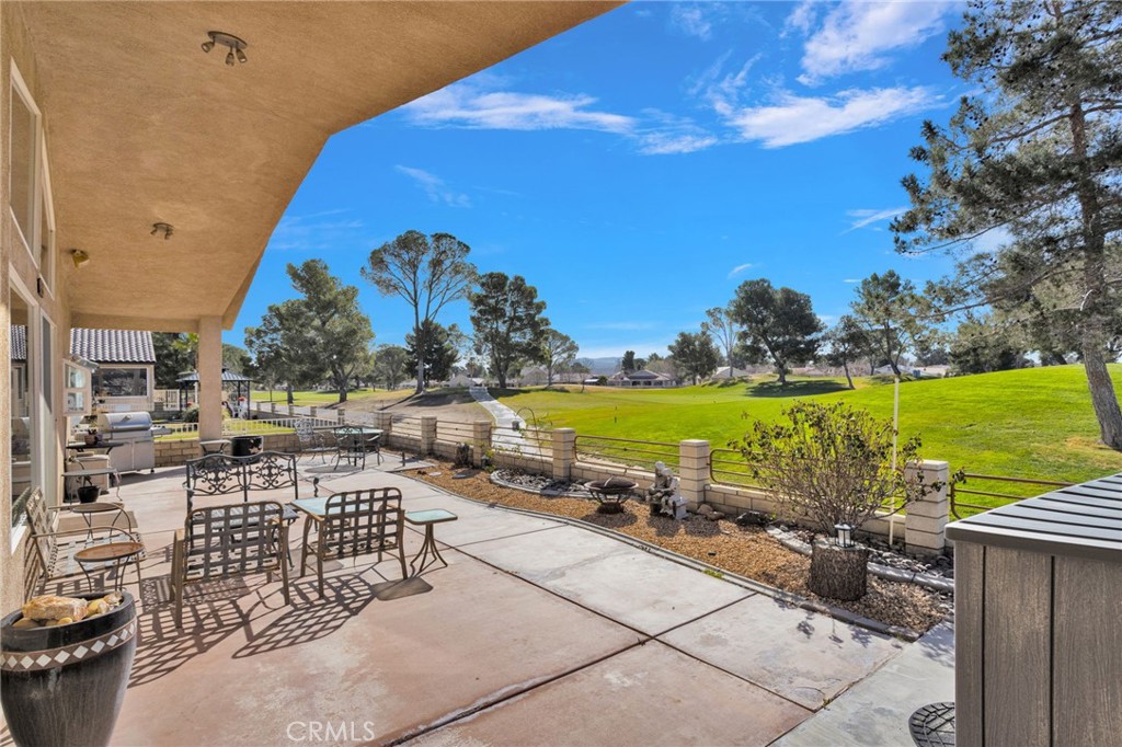main property photo 40