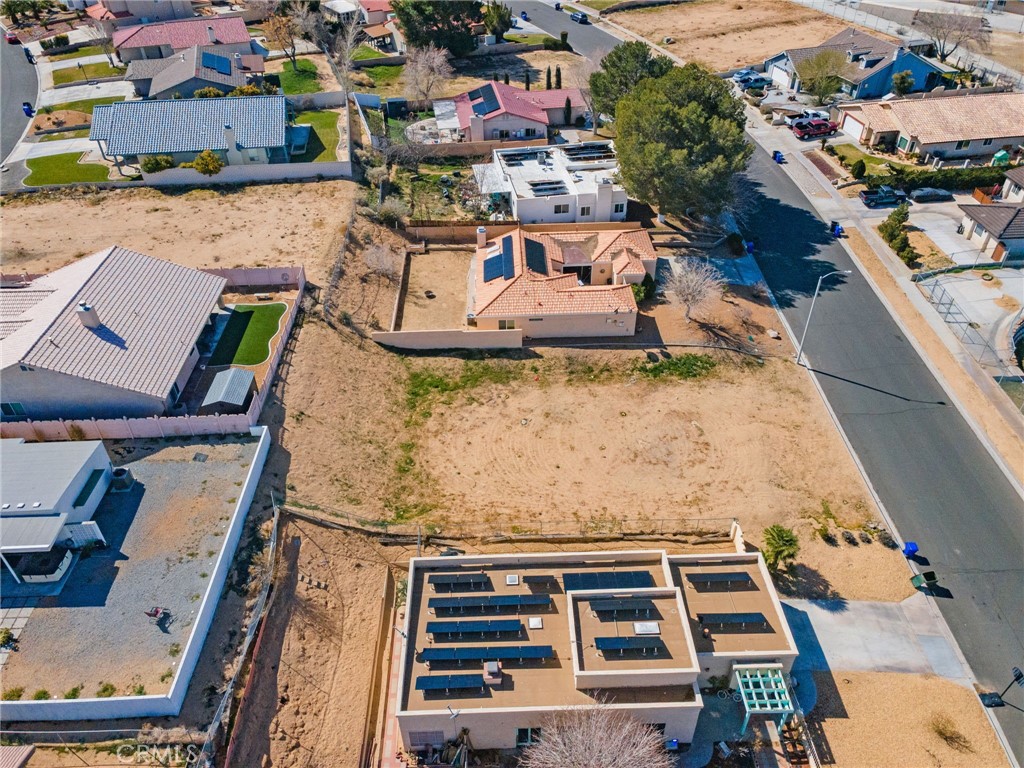 main property photo 13