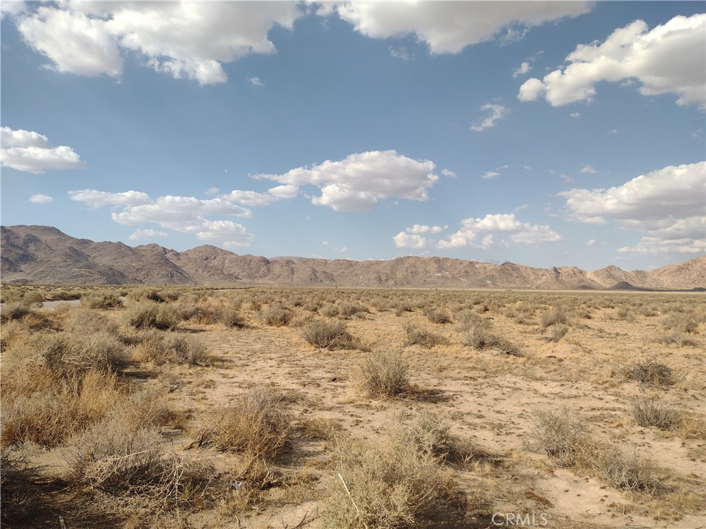 main property photo 13