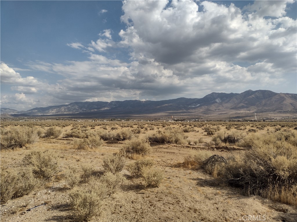 main property photo 14