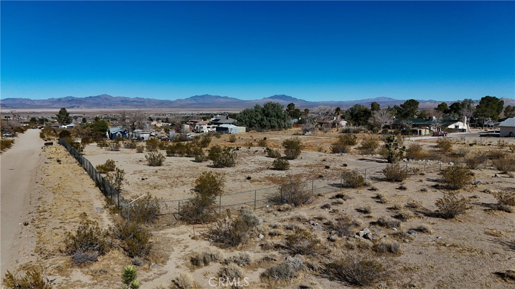 main property photo 8