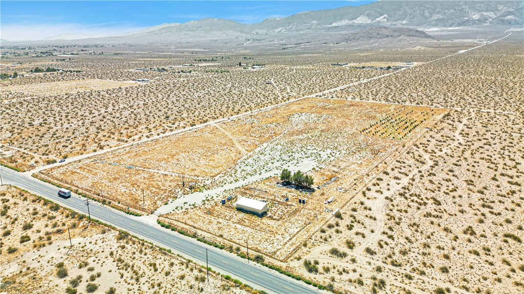 main property photo 4