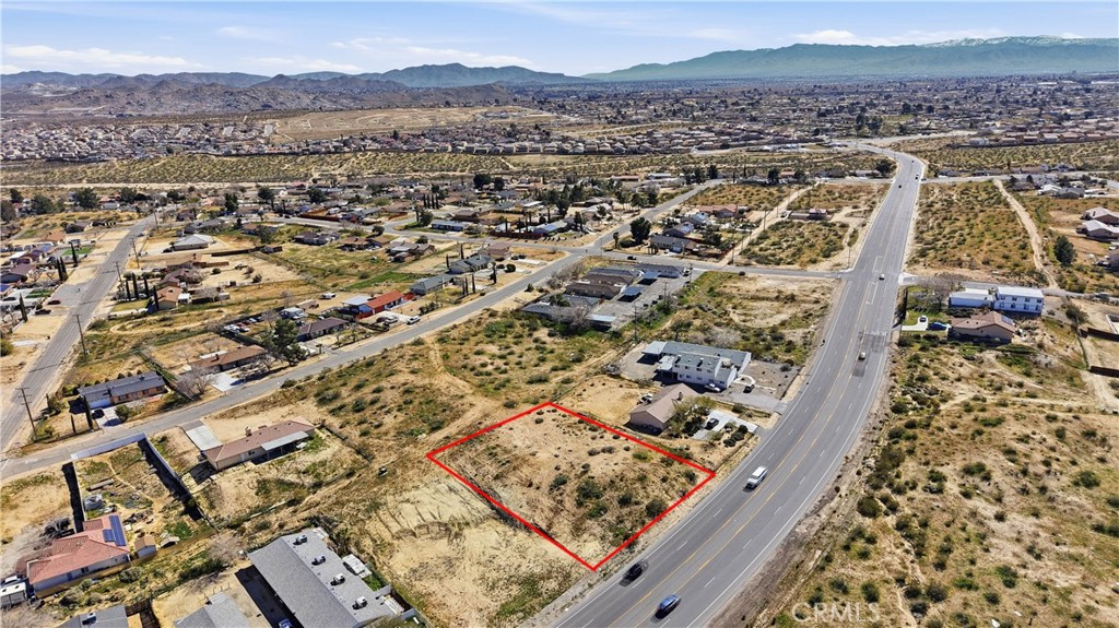 main property photo 13