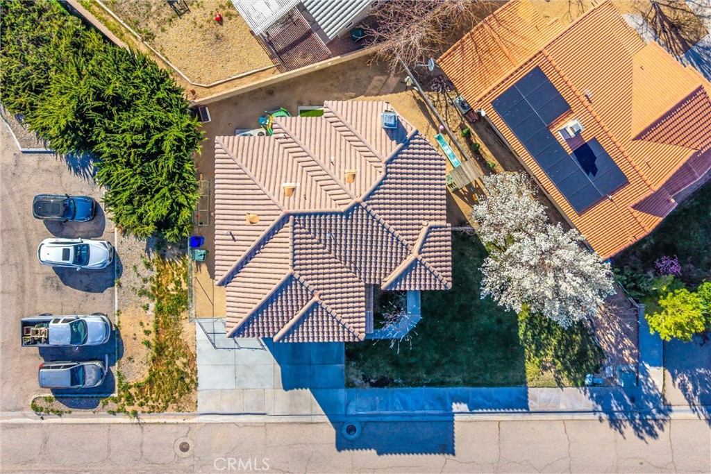 main property photo 21