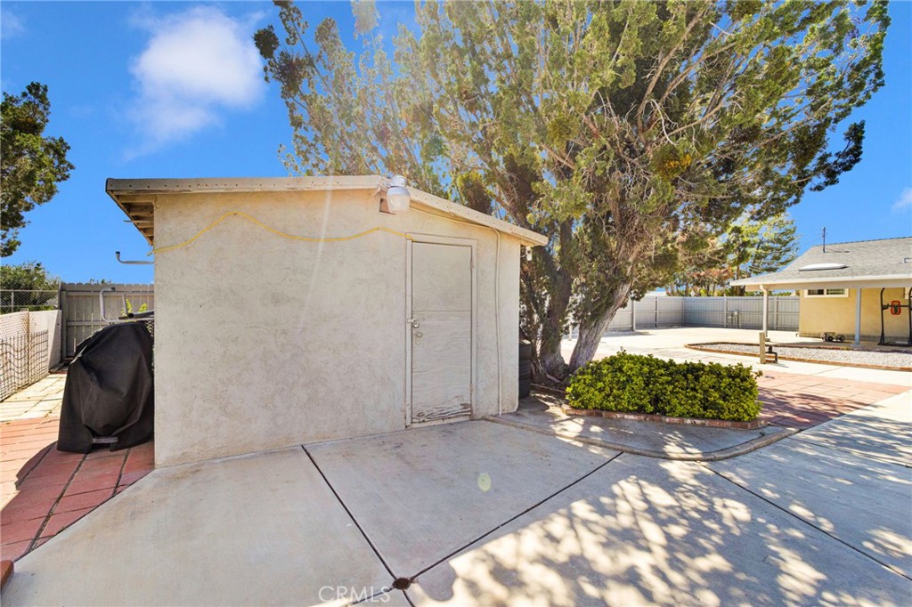 main property photo 35