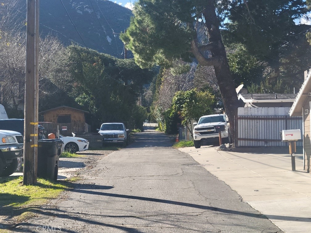 main property photo 38