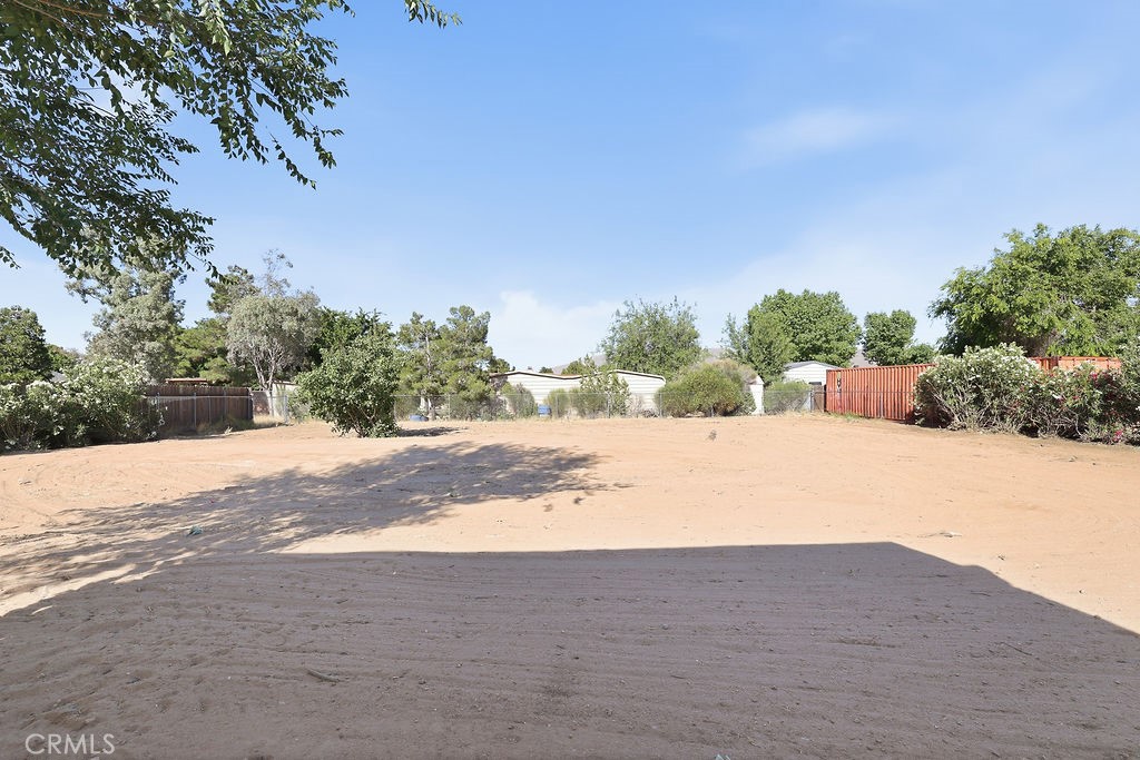 main property photo 25