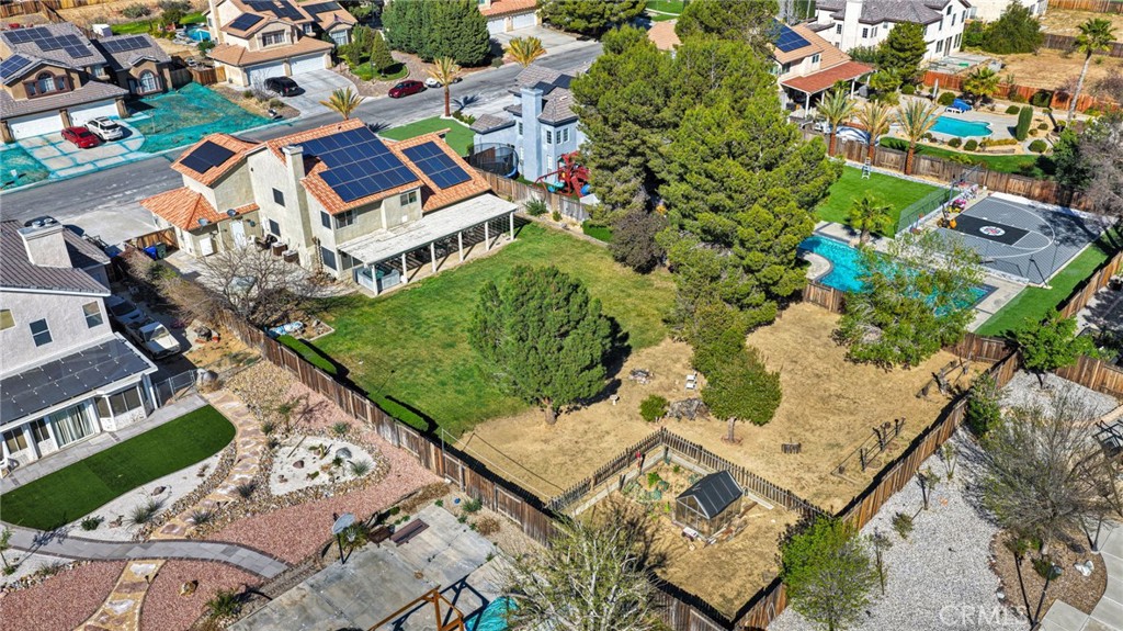 main property photo 48