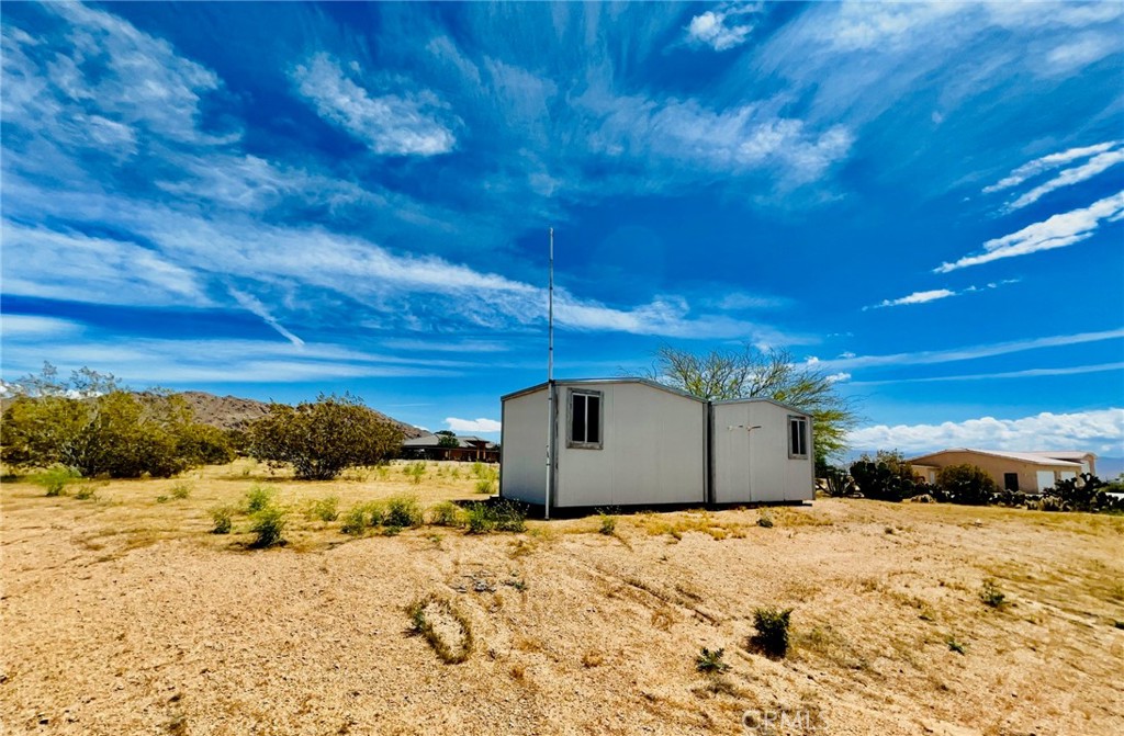 main property photo 32
