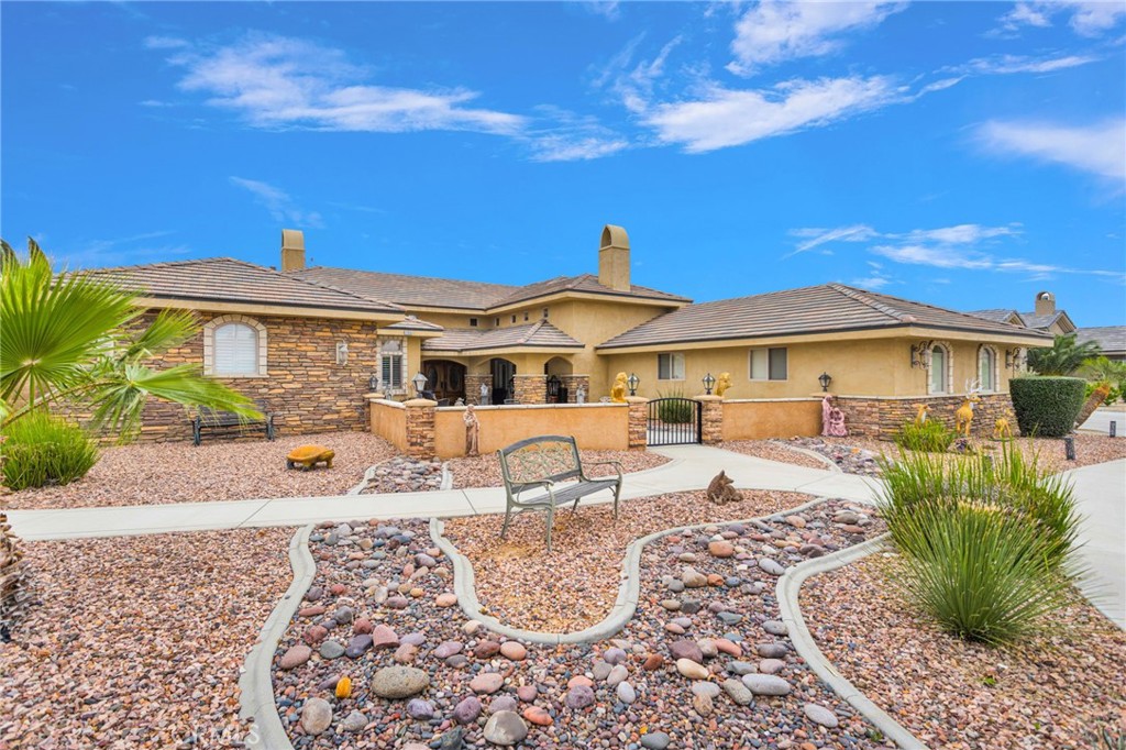 main property photo 1