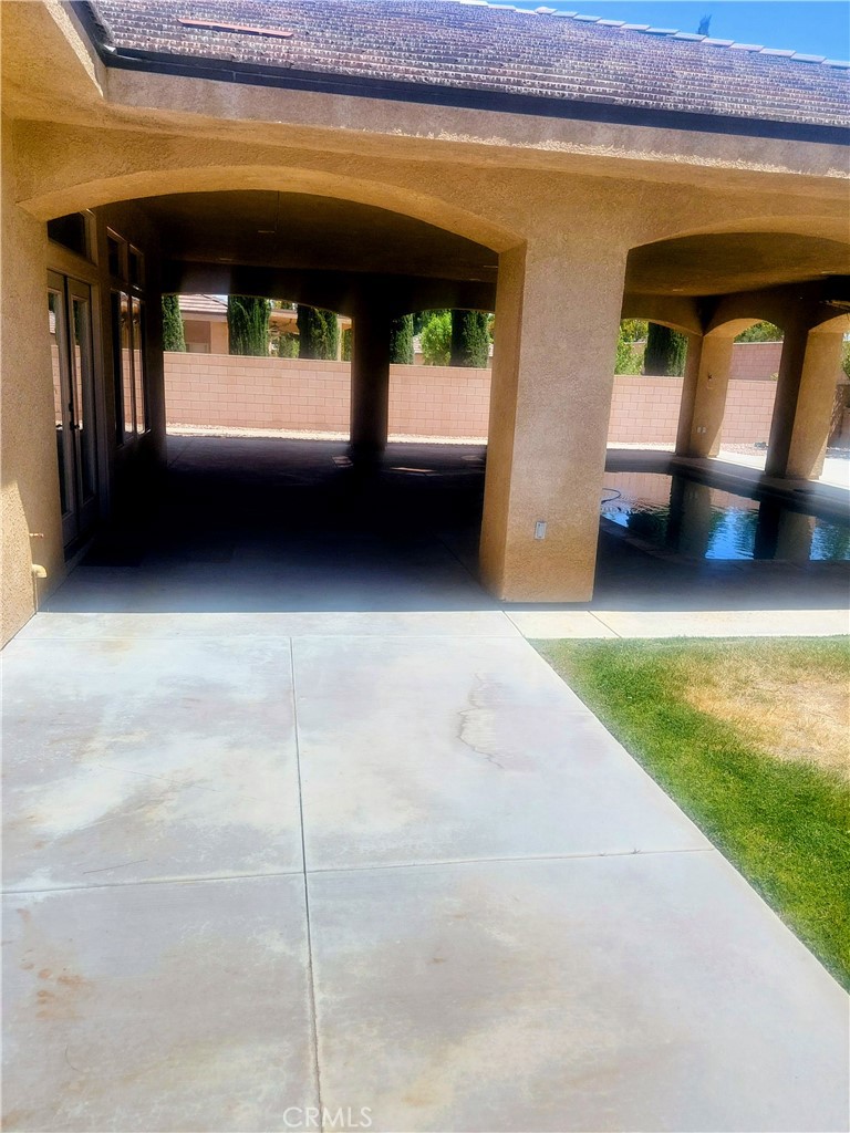 main property photo 38