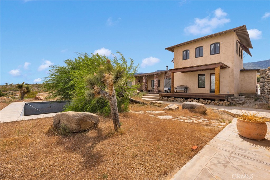 main property photo 5