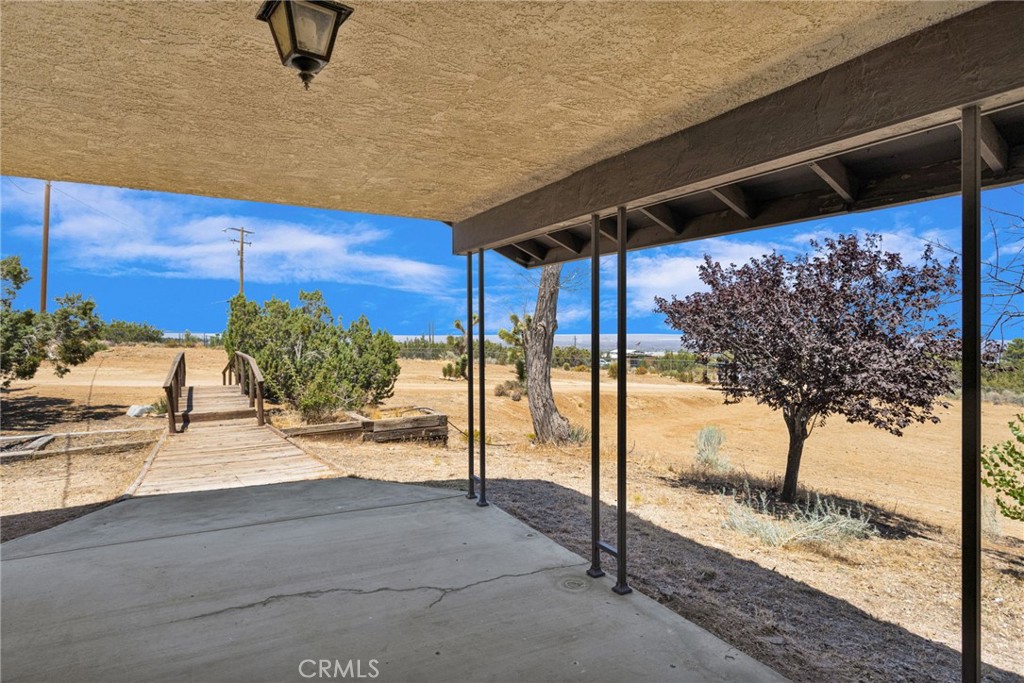 main property photo 38