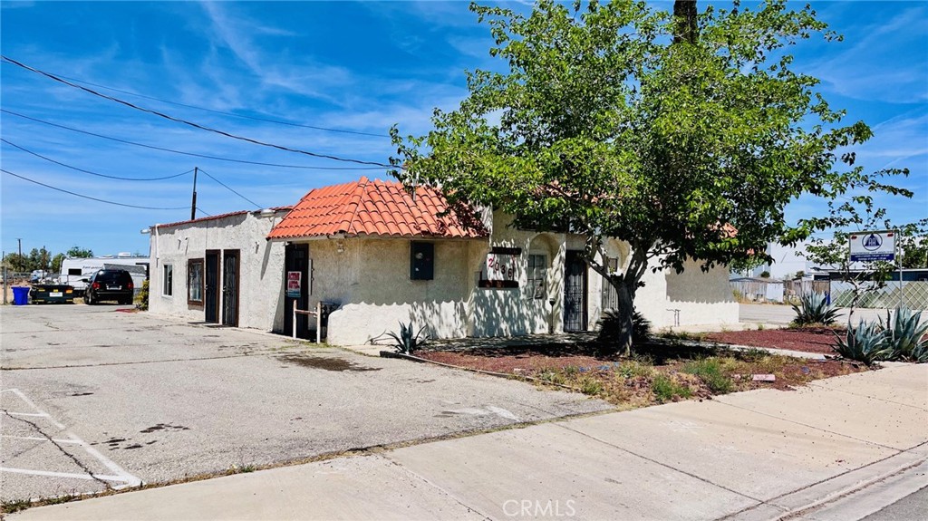 main property photo 19