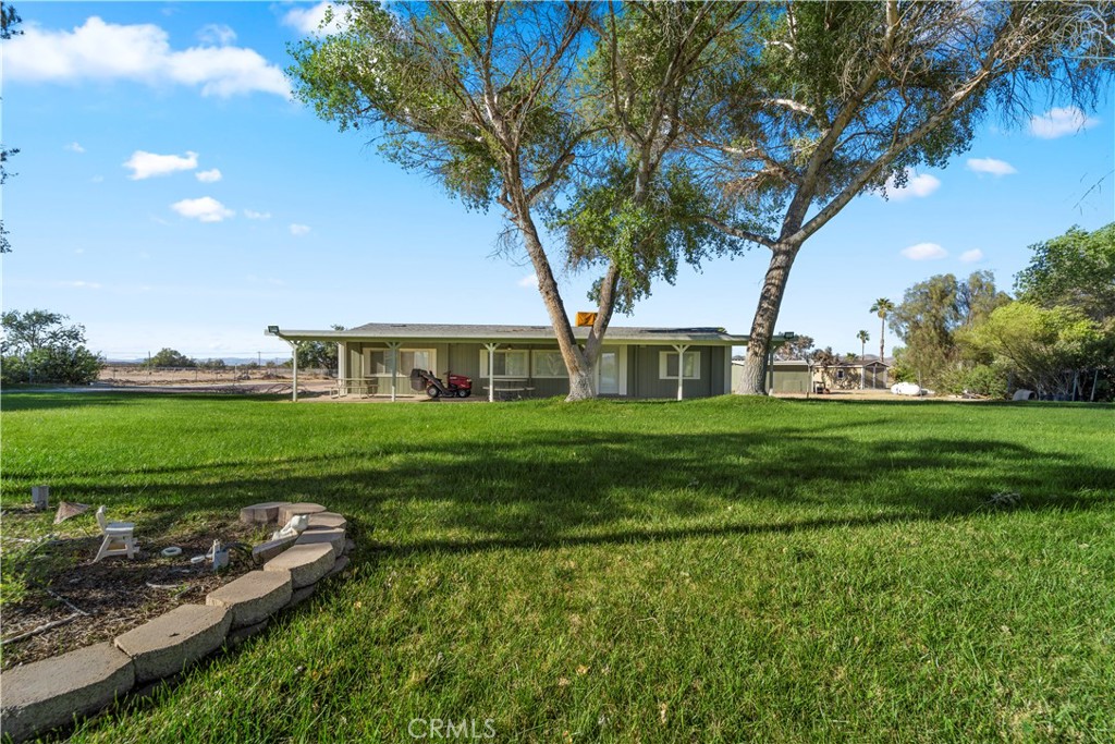 main property photo 28