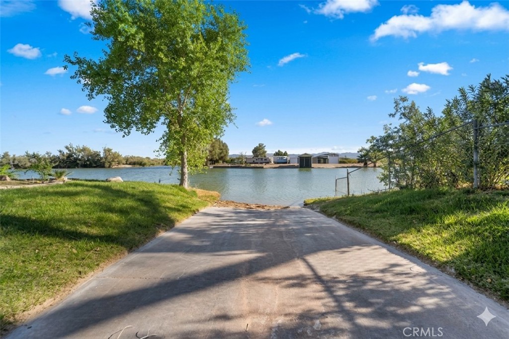 main property photo 29