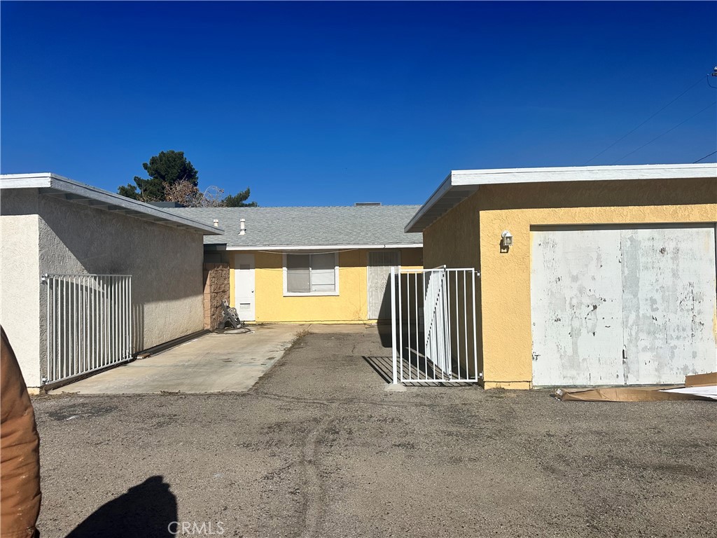 main property photo 8