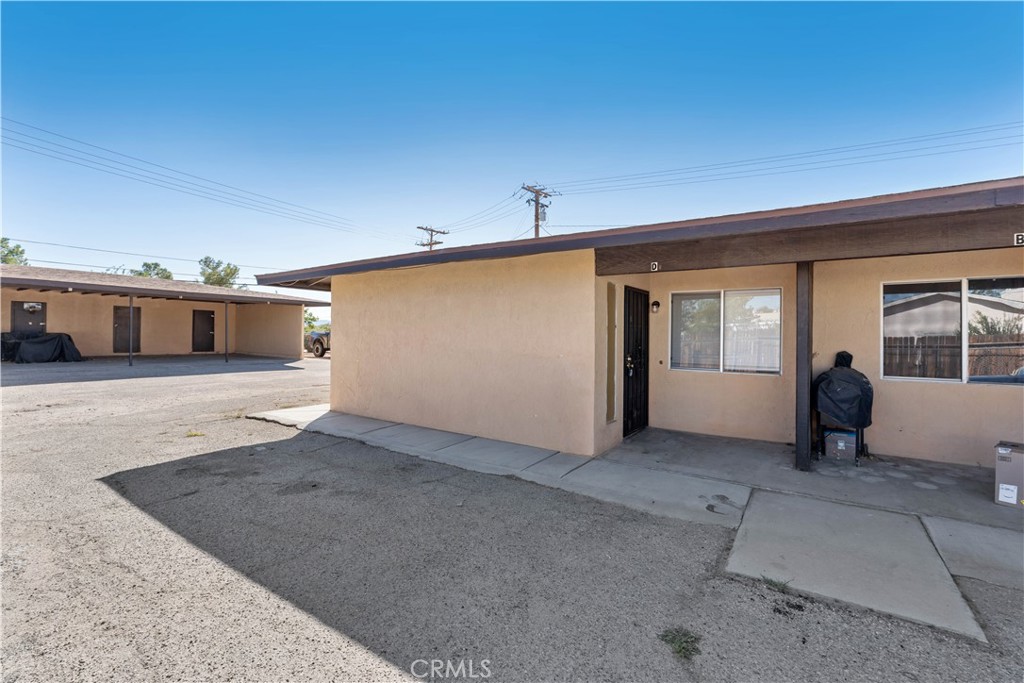 main property photo 20