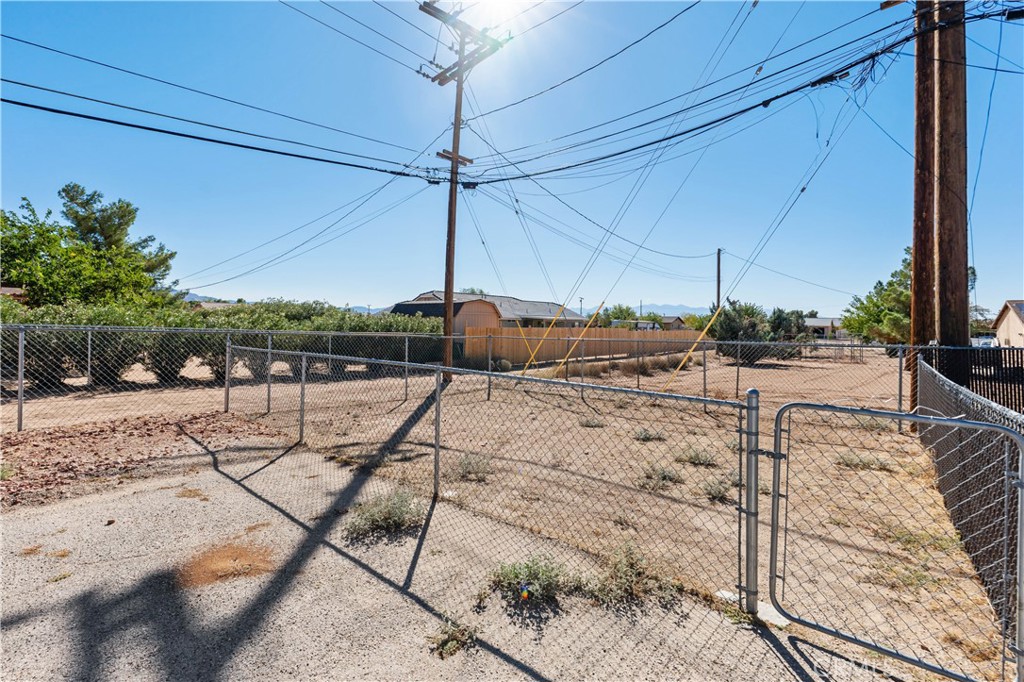 main property photo 36