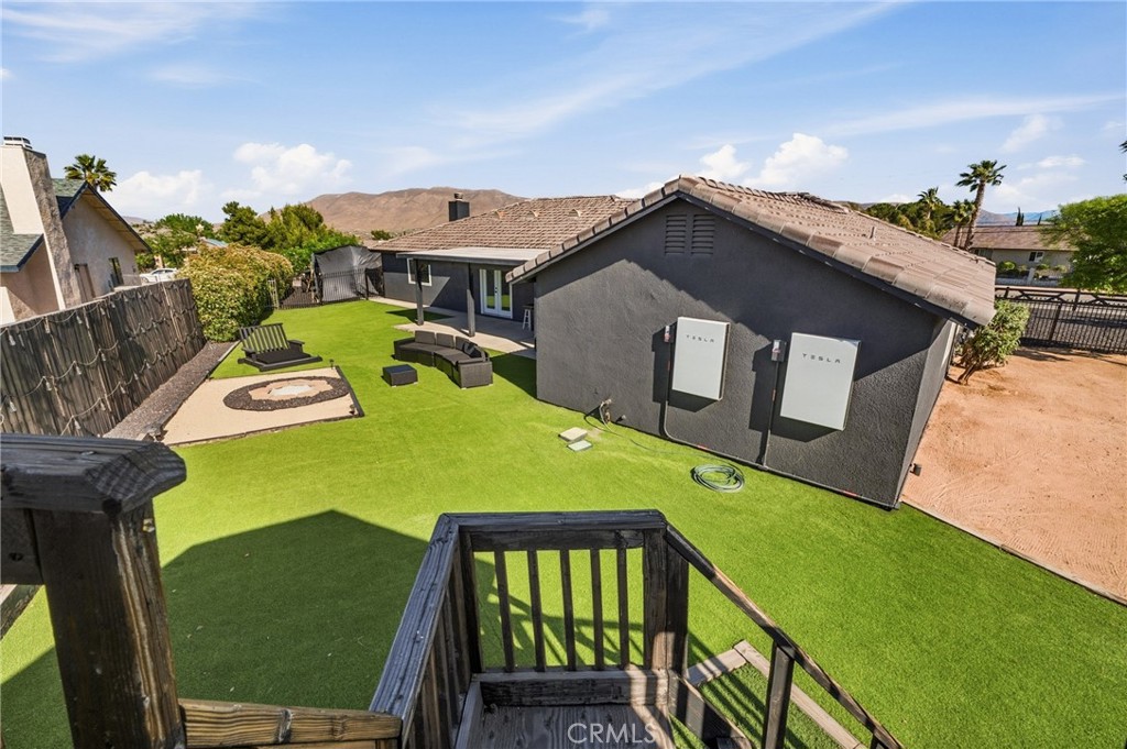 main property photo 37