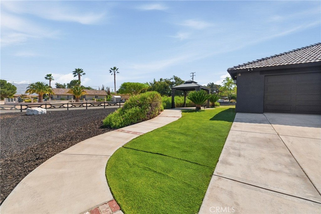 main property photo 45