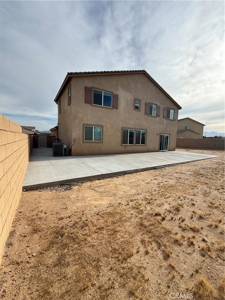 main property photo 31