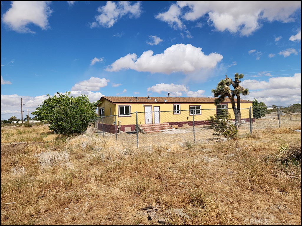 main property photo 41