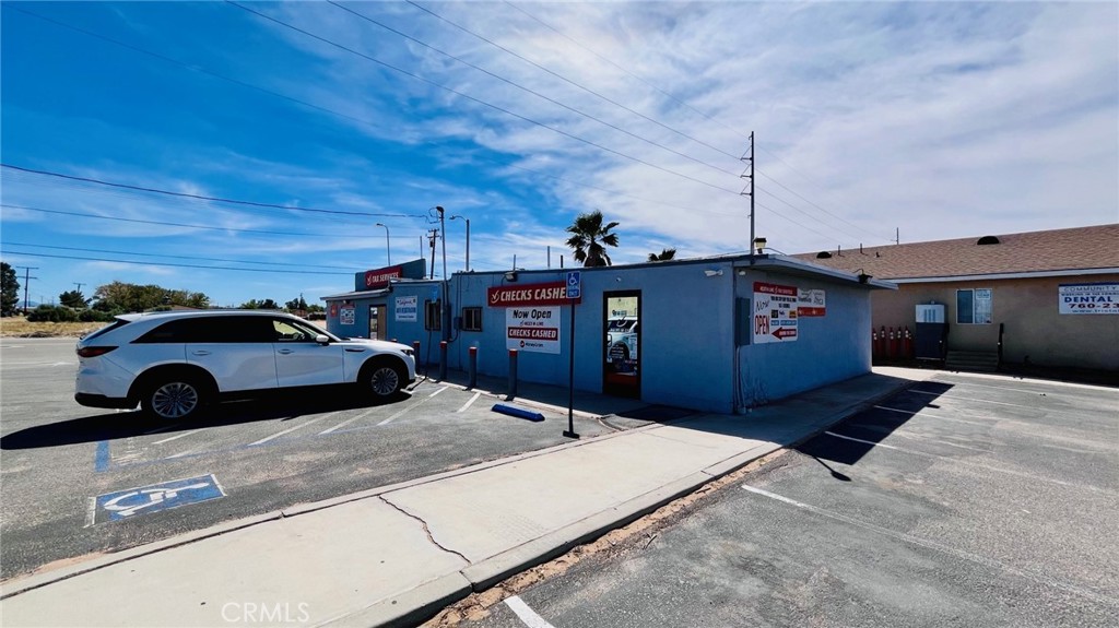 main property photo 24