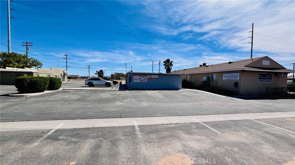 main property photo 25