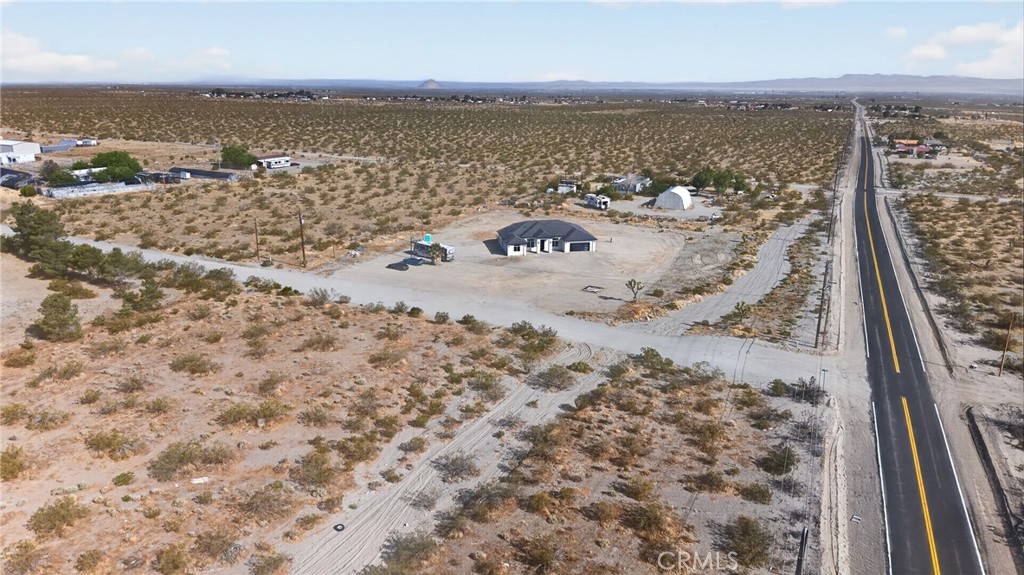 main property photo 7