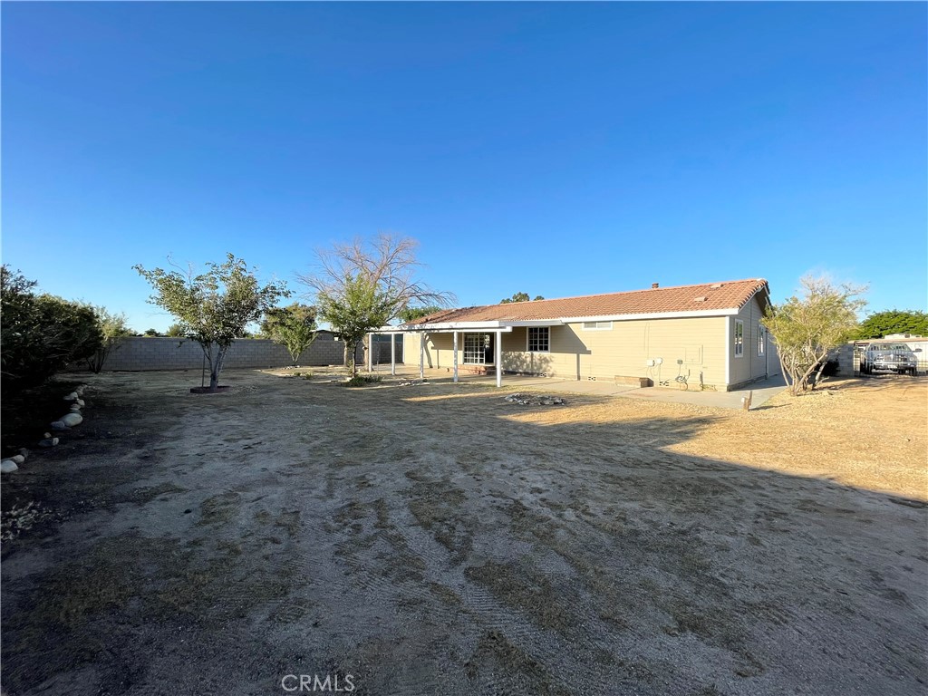 main property photo 16