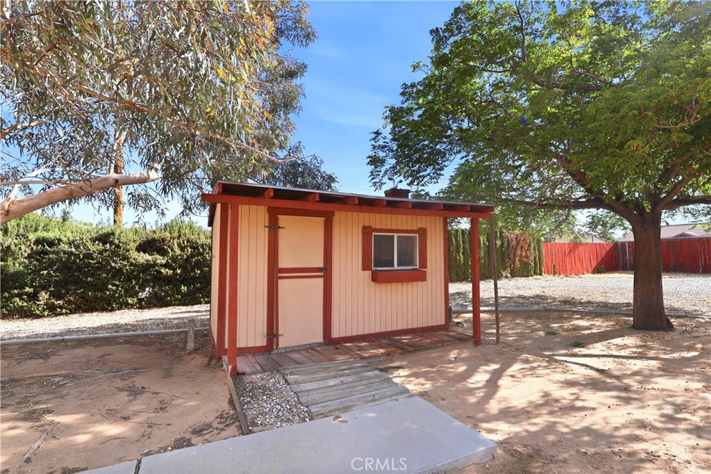 main property photo 27