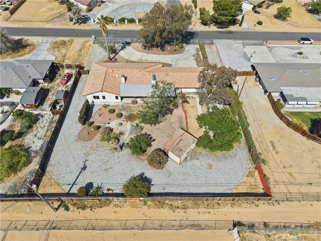 main property photo 32