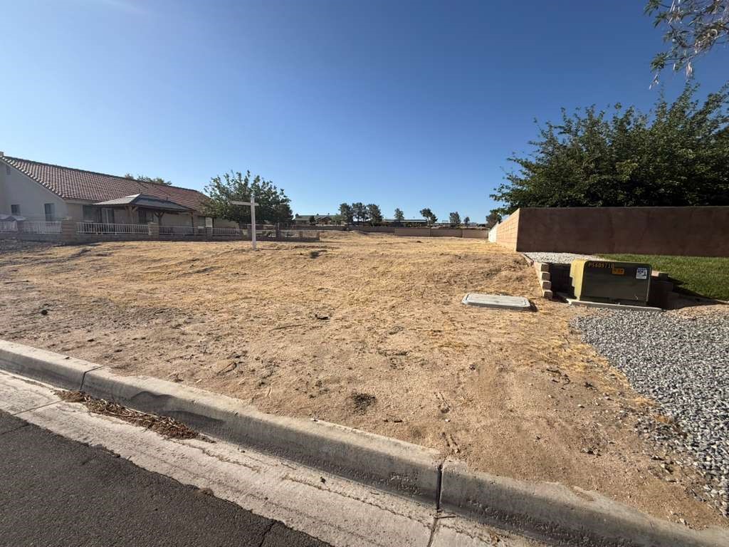 main property photo 3