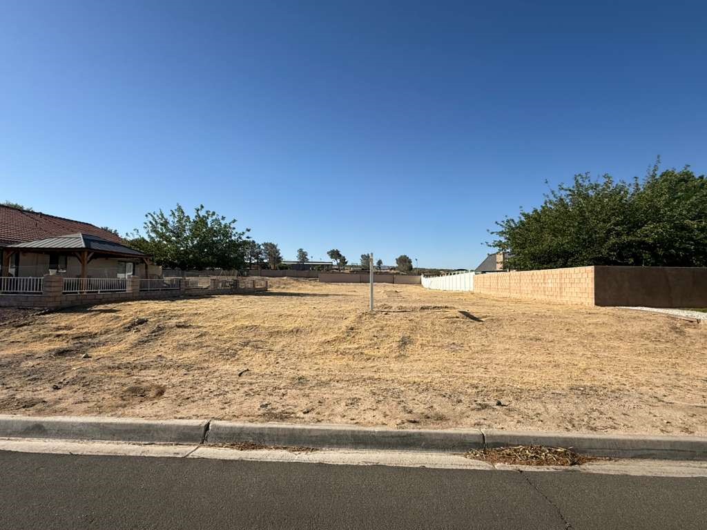 main property photo 4
