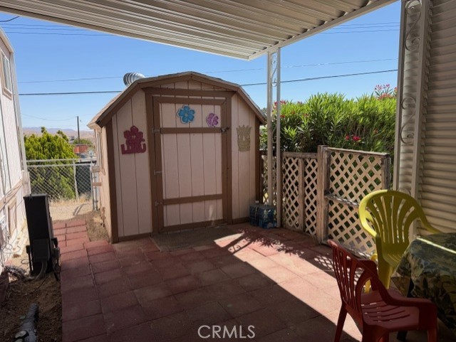 main property photo 4