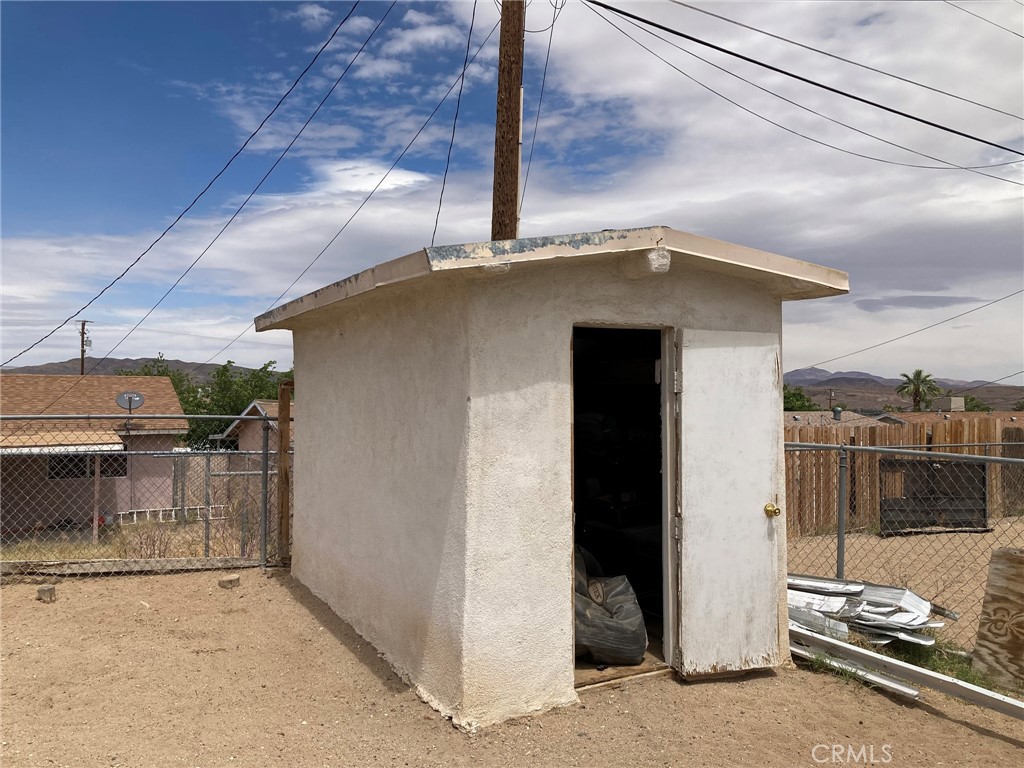 main property photo 5
