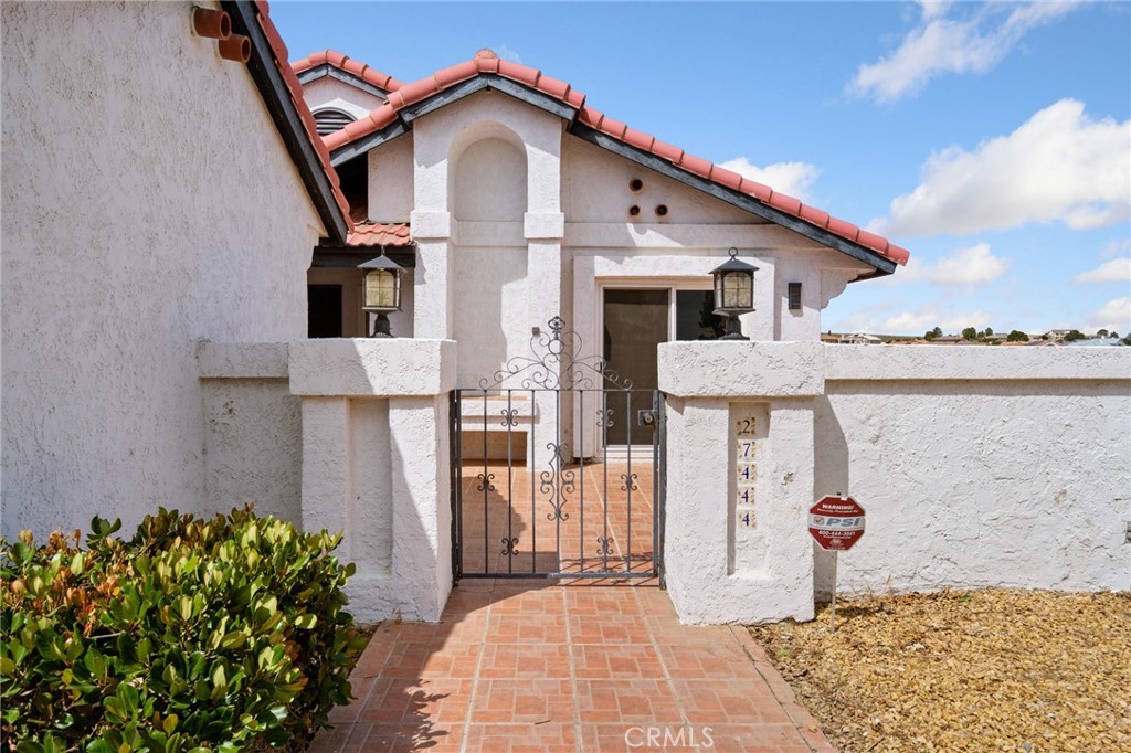 main property photo 2