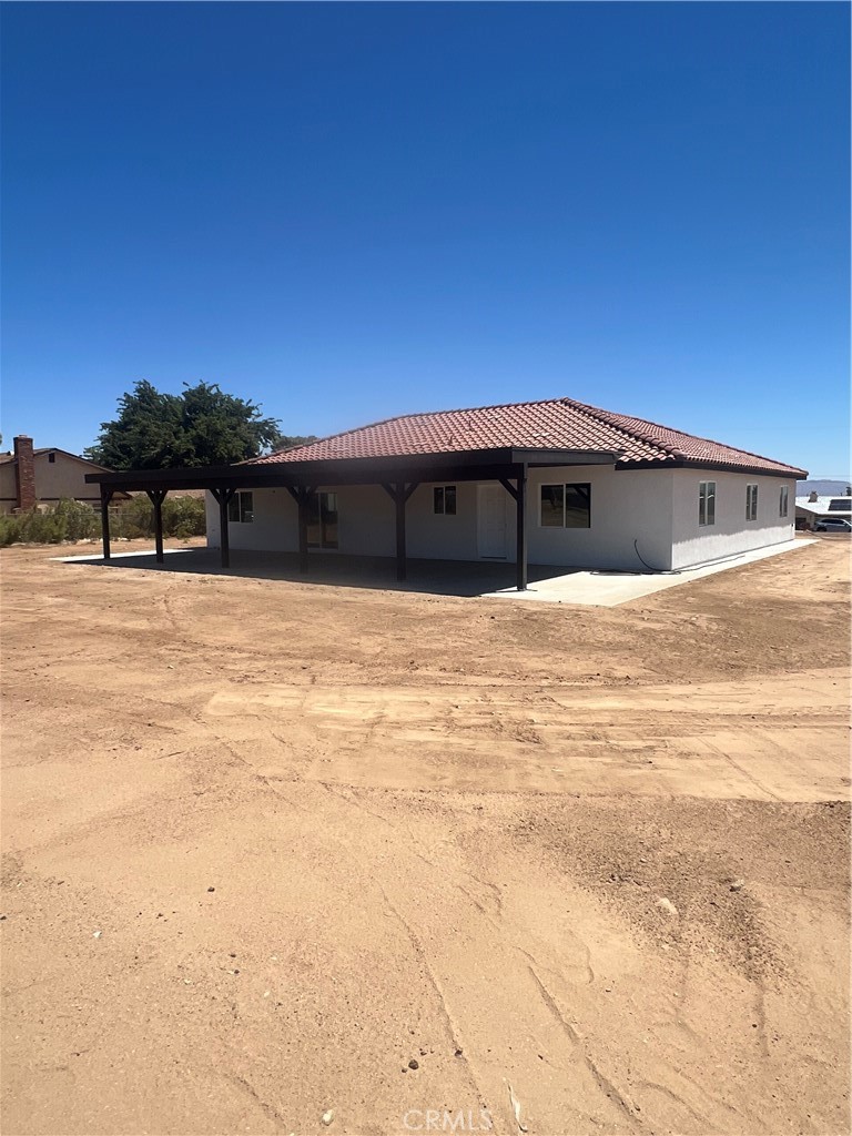 main property photo 10