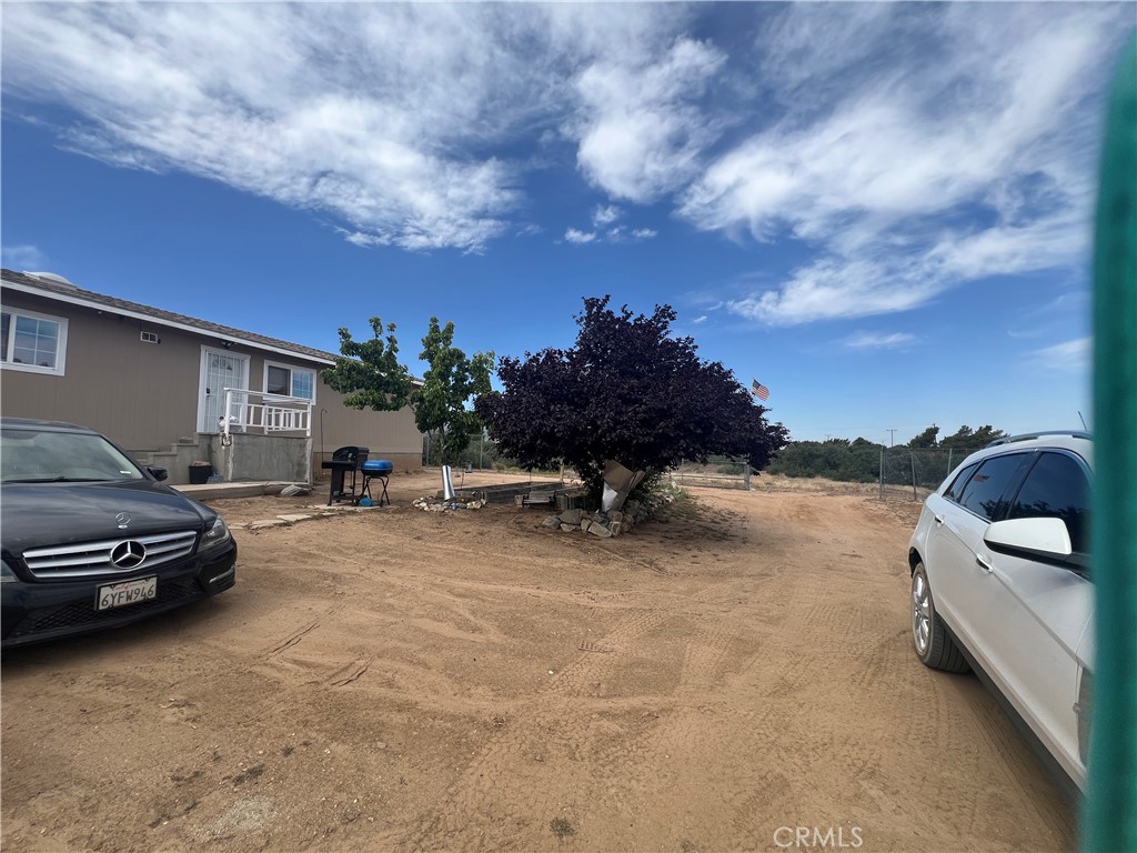main property photo 4