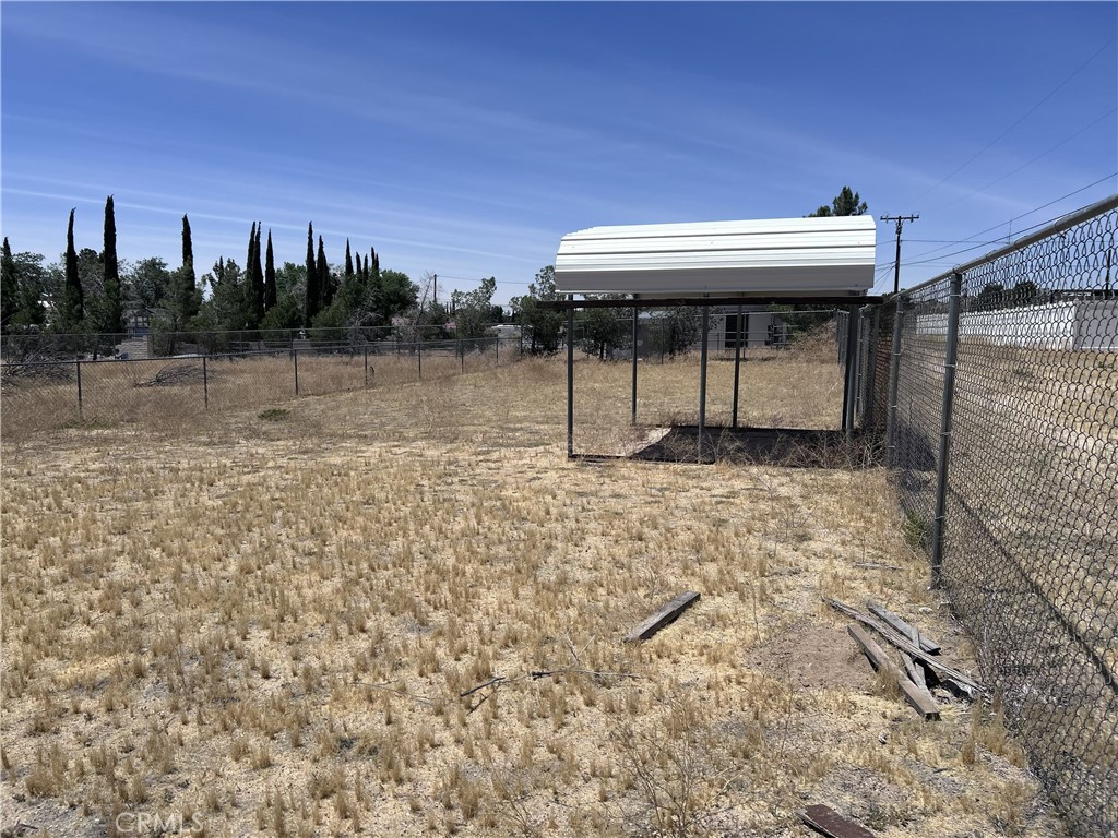 main property photo 14
