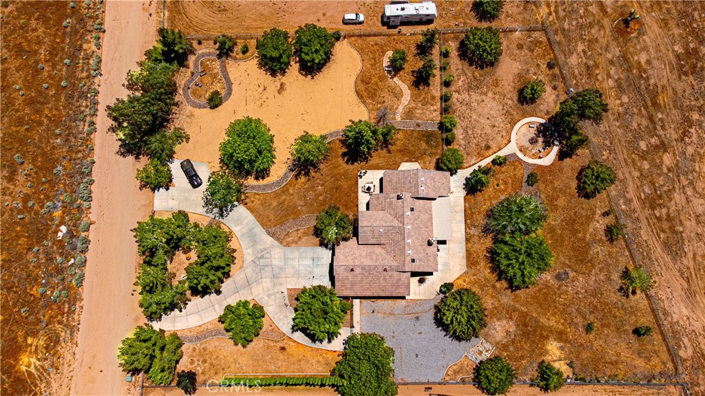 main property photo 6