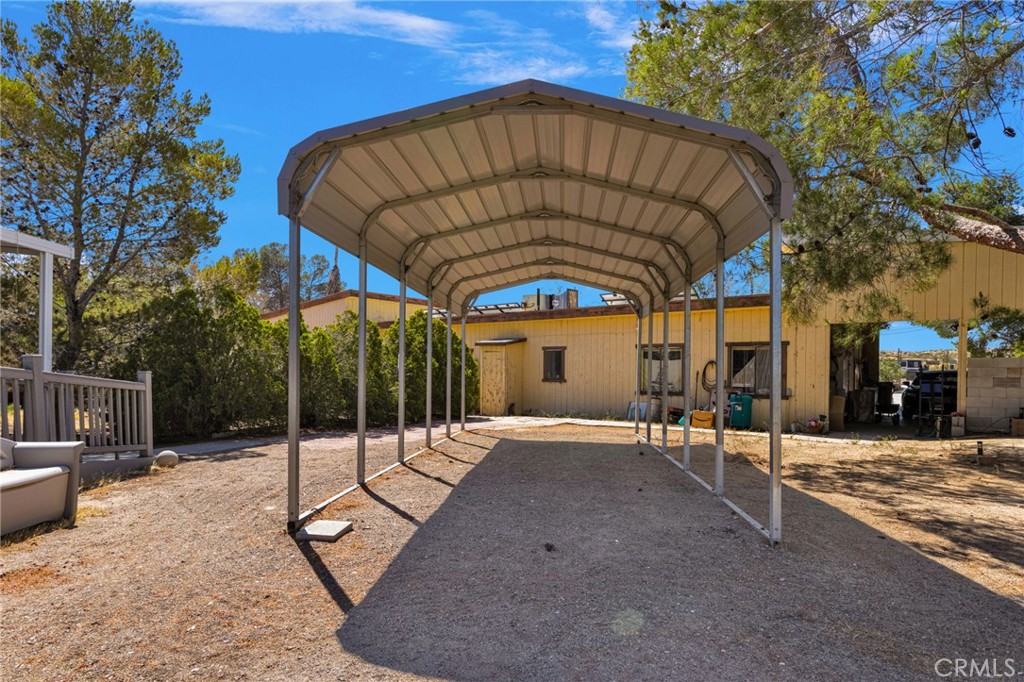 main property photo 45