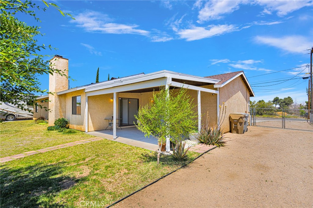 main property photo 40