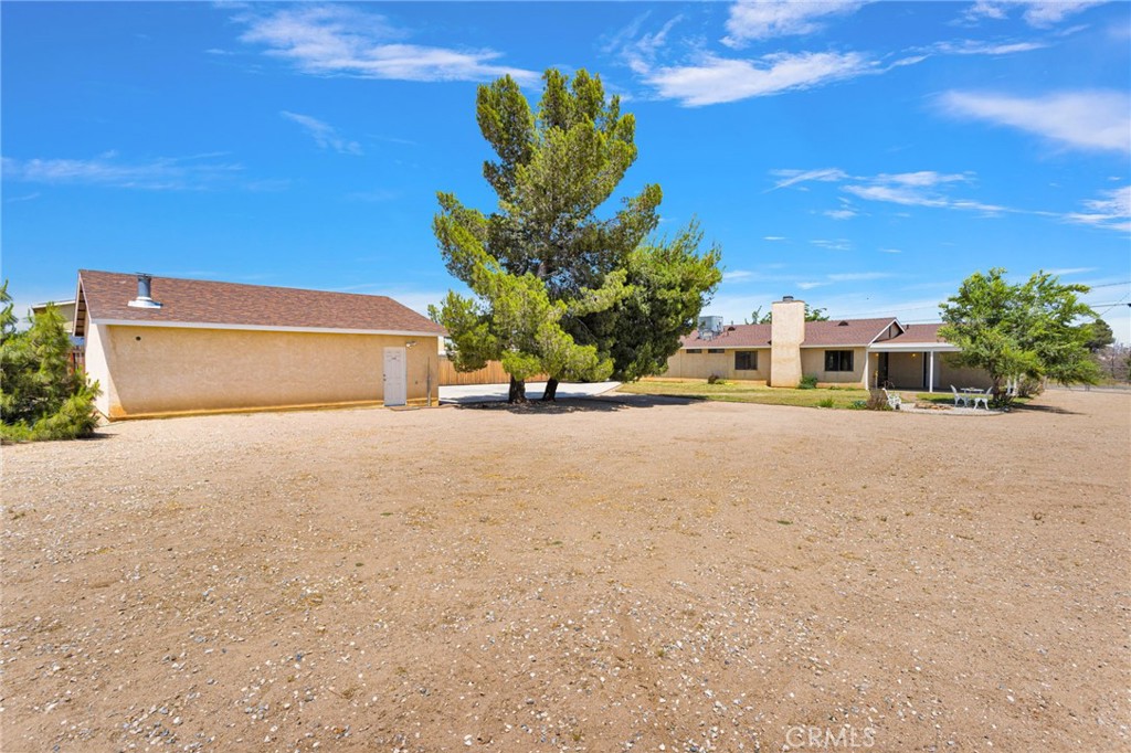 main property photo 45
