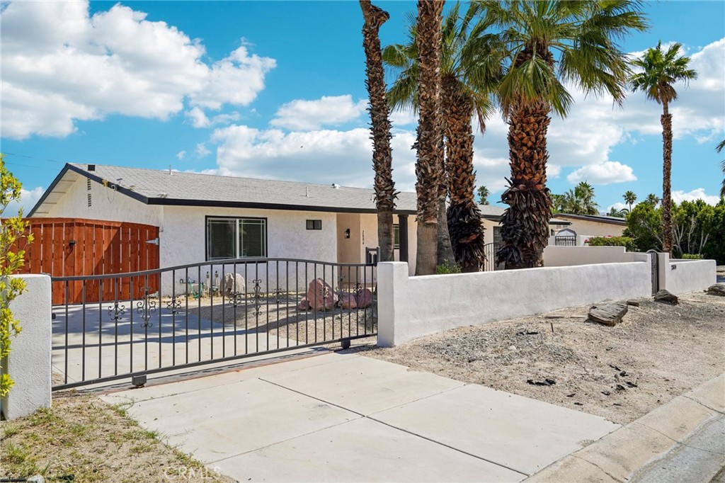 main property photo 2
