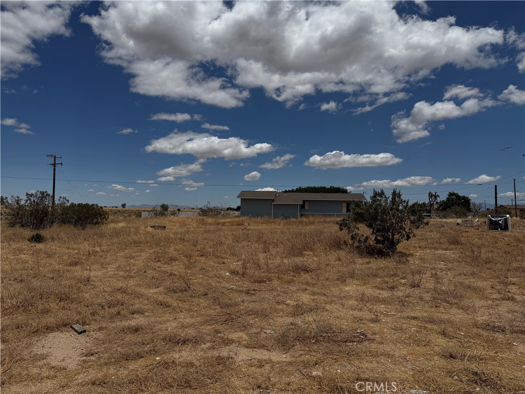 main property photo 17