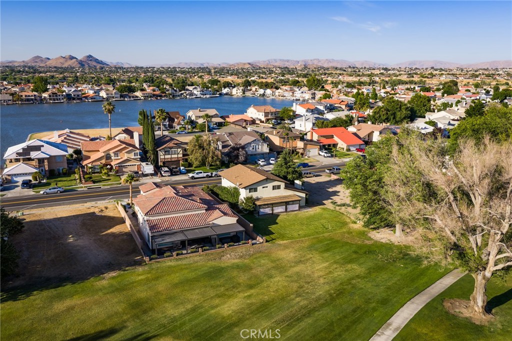 main property photo 44